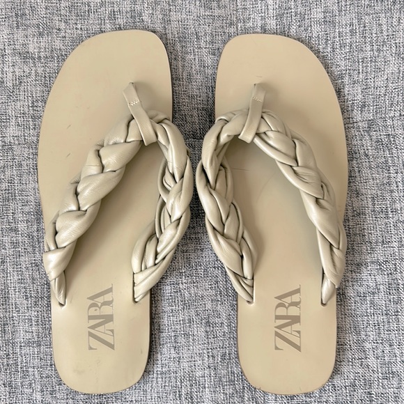 Zara Sandals - Picture 1 of 6